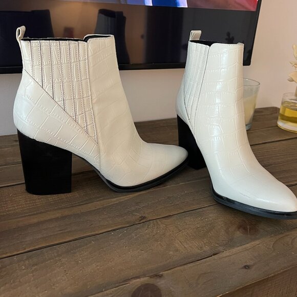 Marc Fisher Shoes - Marc Fisher White Boots 9.5